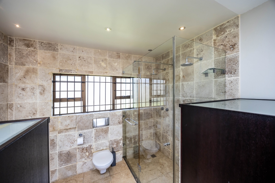 4 Bedroom Property for Sale in Beacon Bay Eastern Cape